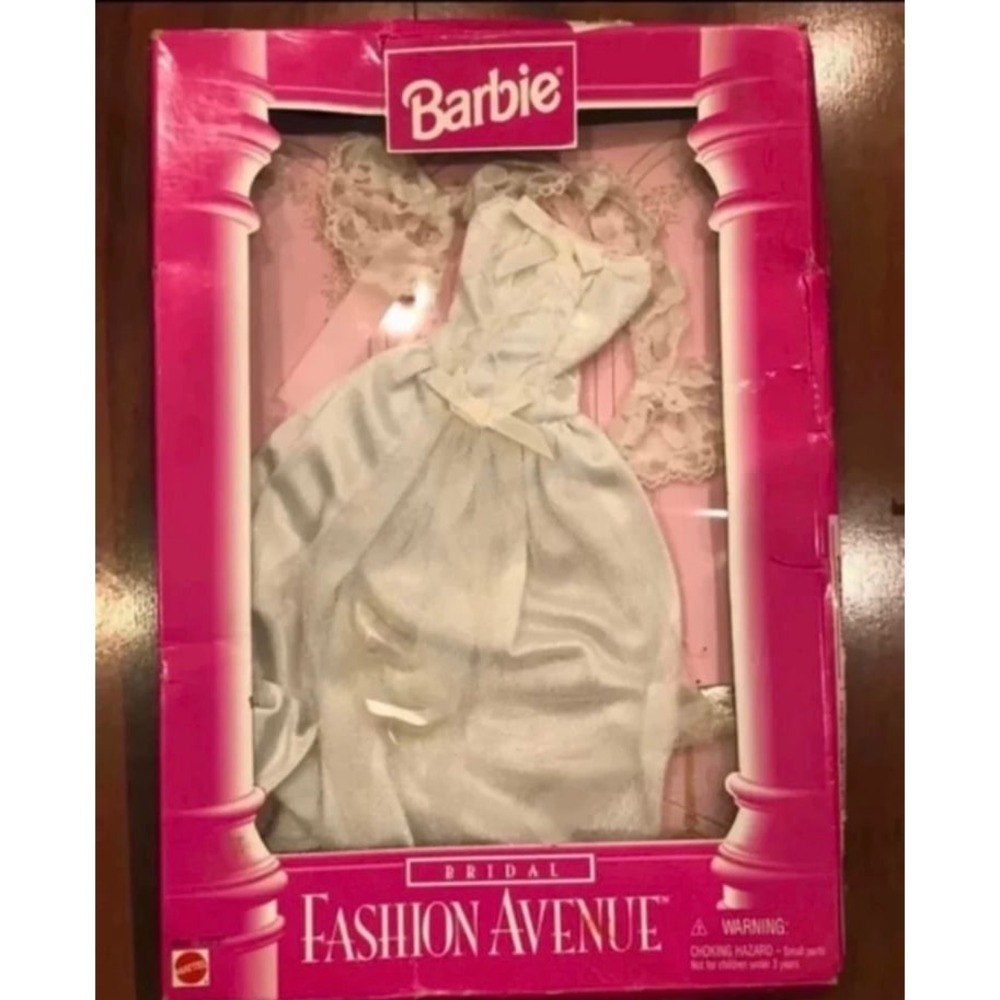 Vintage 1996 Fashion Avenue Bridal‎ Wedding Dress in Package